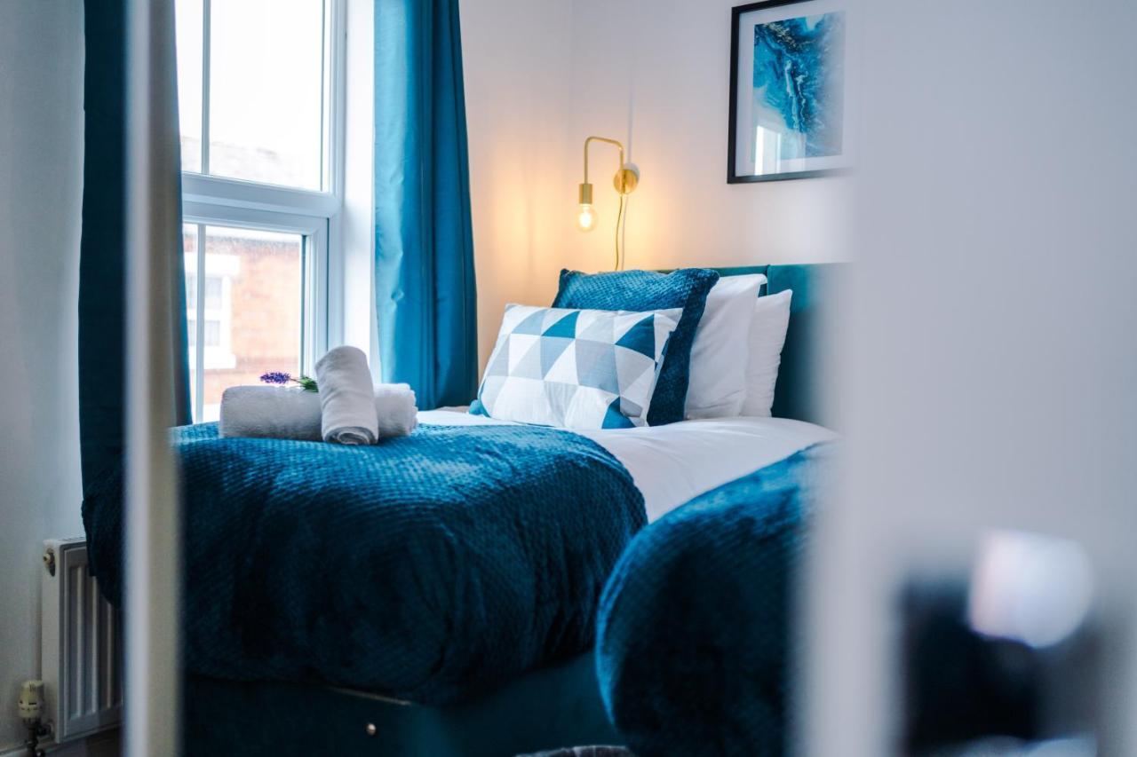 Pristine 2-Bed House In Chester By 53 Degrees Property, Ideal For Families & Small Groups, Great Location - Sleeps 6 Hough Green 外观 照片